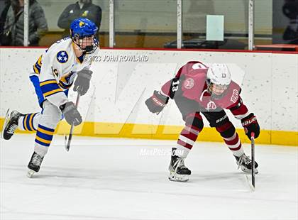 Thumbnail 3 in Brentwood vs MBA photogallery.