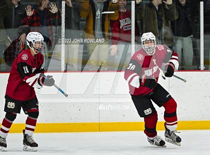 Thumbnail 2 in Brentwood vs MBA photogallery.