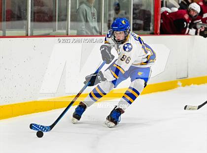 Thumbnail 3 in Brentwood vs MBA photogallery.