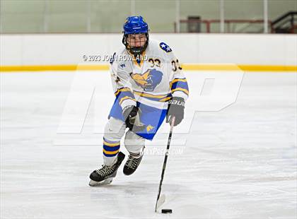 Thumbnail 3 in Brentwood vs MBA photogallery.