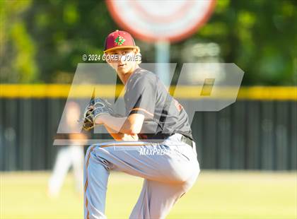 Thumbnail 3 in Lassiter vs Houston County (GHSA Elite 8-Game 1) photogallery.