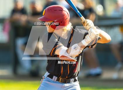 Thumbnail 1 in Lassiter vs Houston County (GHSA Elite 8-Game 1) photogallery.