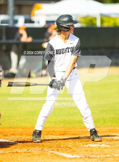 Thumbnail 1 in Lassiter vs Houston County (GHSA Elite 8-Game 1) photogallery.
