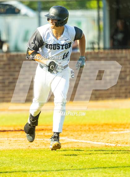 Thumbnail 3 in Lassiter vs Houston County (GHSA Elite 8-Game 1) photogallery.