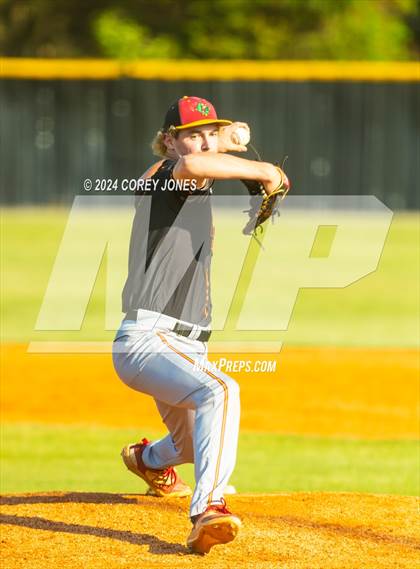Thumbnail 3 in Lassiter vs Houston County (GHSA Elite 8-Game 1) photogallery.