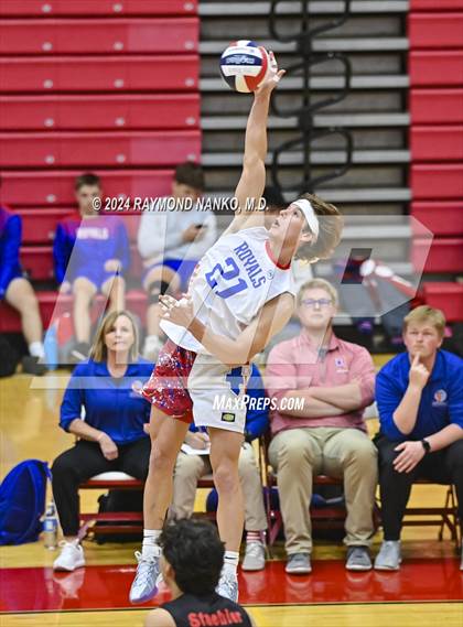 Thumbnail 3 in Roncalli @ Fishers photogallery.