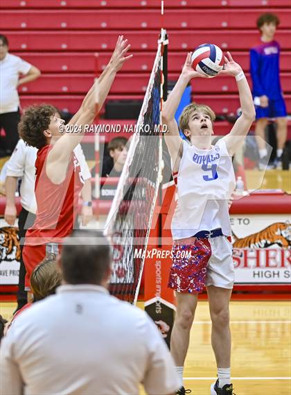 Thumbnail 3 in Roncalli @ Fishers photogallery.