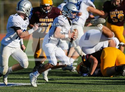 Thumbnail 1 in Central Regional @ Holmdel photogallery.