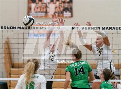 Thumbnail 3 in New Castle @ Mt. Vernon photogallery.