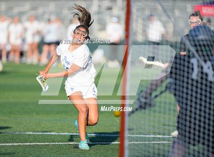 Thumbnail 1 in Seattle Prep vs Issaquah (WSLA Semifinal) photogallery.