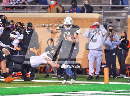 Thumbnail 3 in Rider vs. Aledo (UIL 5A D2 Semifinal) photogallery.