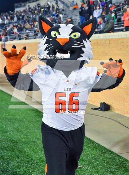Thumbnail 2 in Rider vs. Aledo (UIL 5A D2 Semifinal) photogallery.