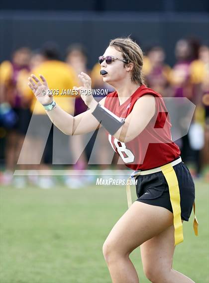 Thumbnail 3 in Crescent City vs Middleburg (Jaguars Preseason Classic) photogallery.