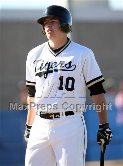 Thumbnail 3 in Broken Arrow vs. Moorpark photogallery.