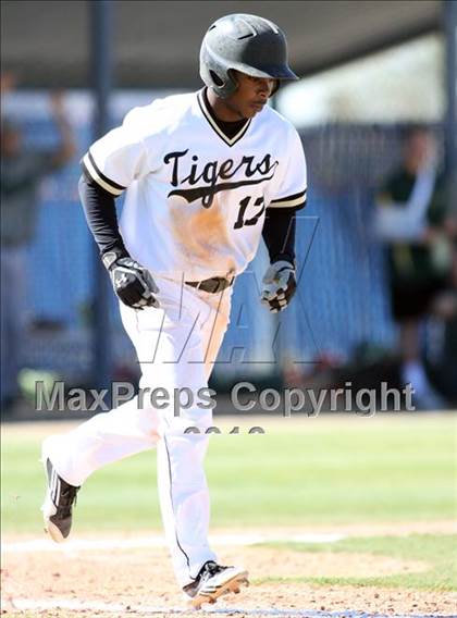 Thumbnail 3 in Broken Arrow vs. Moorpark photogallery.