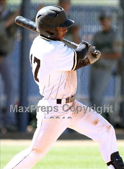 Thumbnail 2 in Broken Arrow vs. Moorpark photogallery.
