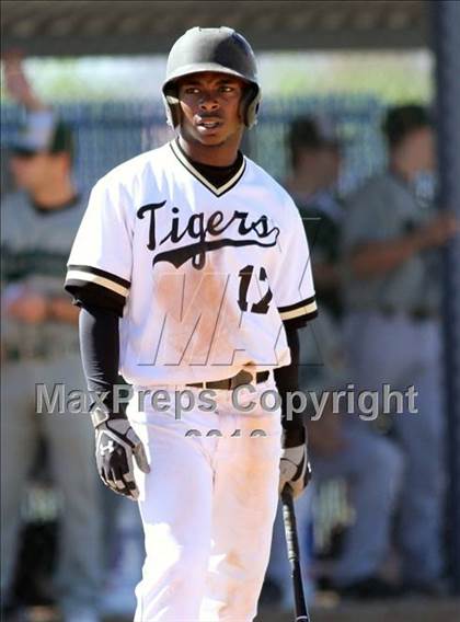 Thumbnail 1 in Broken Arrow vs. Moorpark photogallery.