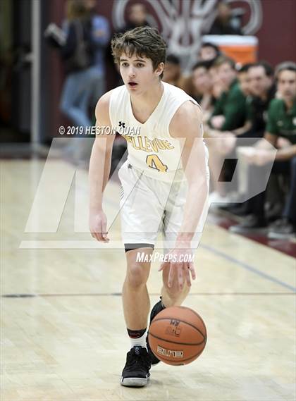 Thumbnail 1 in Bellevue vs. De La Salle (Rancho Mirage Holiday Invitational) photogallery.