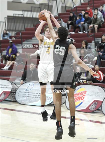 Thumbnail 2 in Bellevue vs. De La Salle (Rancho Mirage Holiday Invitational) photogallery.