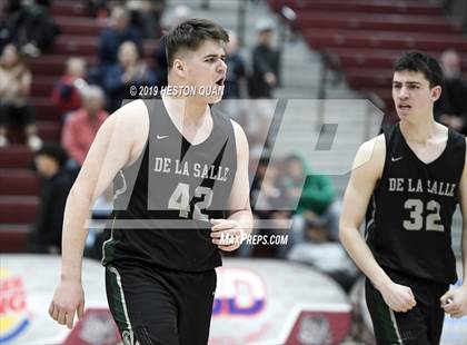 Thumbnail 2 in Bellevue vs. De La Salle (Rancho Mirage Holiday Invitational) photogallery.