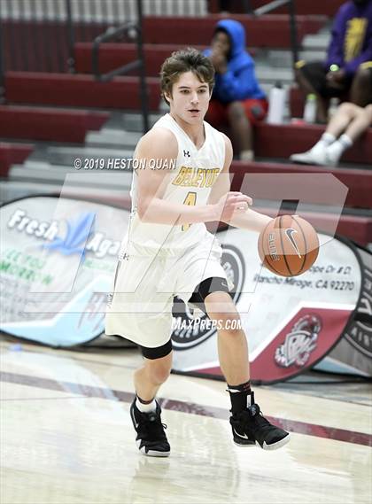 Thumbnail 1 in Bellevue vs. De La Salle (Rancho Mirage Holiday Invitational) photogallery.