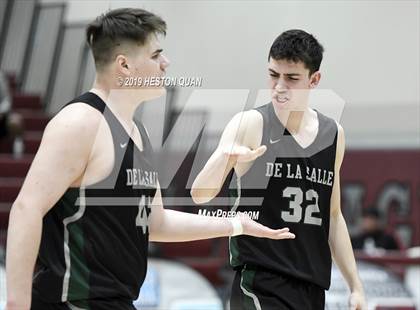Thumbnail 1 in Bellevue vs. De La Salle (Rancho Mirage Holiday Invitational) photogallery.