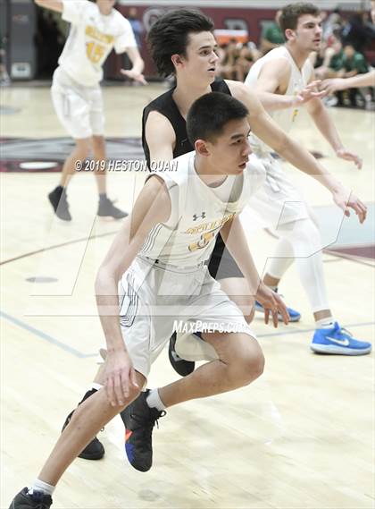 Thumbnail 2 in Bellevue vs. De La Salle (Rancho Mirage Holiday Invitational) photogallery.