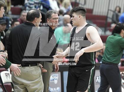 Thumbnail 2 in Bellevue vs. De La Salle (Rancho Mirage Holiday Invitational) photogallery.