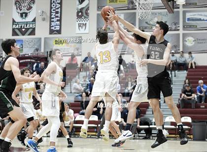 Thumbnail 1 in Bellevue vs. De La Salle (Rancho Mirage Holiday Invitational) photogallery.