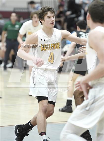 Thumbnail 3 in Bellevue vs. De La Salle (Rancho Mirage Holiday Invitational) photogallery.