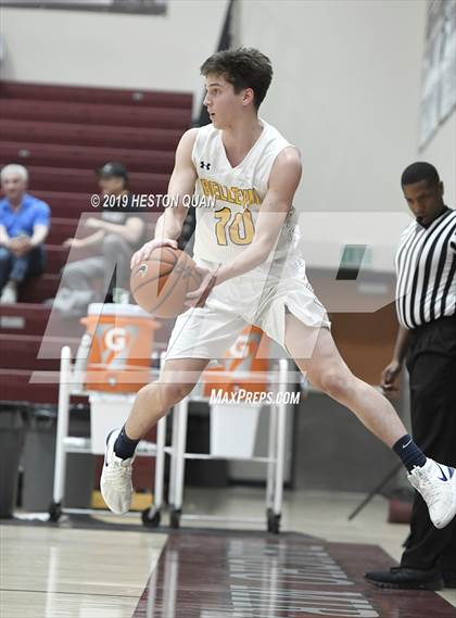 Thumbnail 1 in Bellevue vs. De La Salle (Rancho Mirage Holiday Invitational) photogallery.