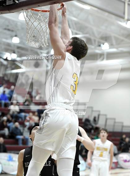 Thumbnail 1 in Bellevue vs. De La Salle (Rancho Mirage Holiday Invitational) photogallery.