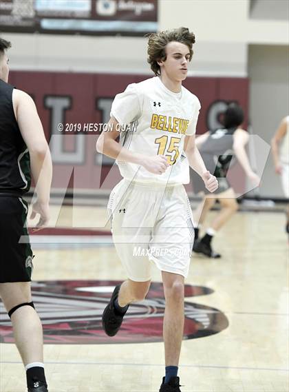 Thumbnail 2 in Bellevue vs. De La Salle (Rancho Mirage Holiday Invitational) photogallery.