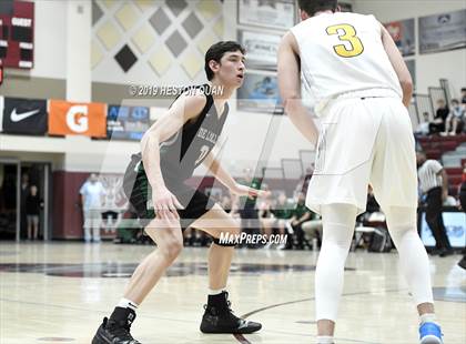 Thumbnail 3 in Bellevue vs. De La Salle (Rancho Mirage Holiday Invitational) photogallery.