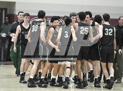 Thumbnail 3 in Bellevue vs. De La Salle (Rancho Mirage Holiday Invitational) photogallery.