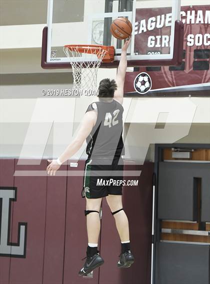 Thumbnail 1 in Bellevue vs. De La Salle (Rancho Mirage Holiday Invitational) photogallery.