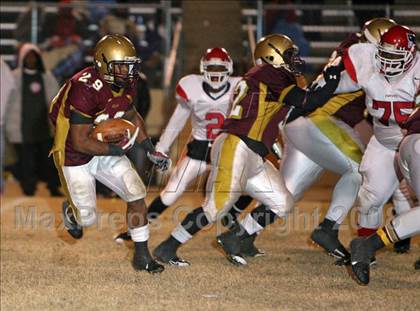 Thumbnail 2 in Henry County @ Melrose (TSSAA 4A Quarterfinal) photogallery.