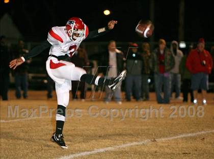 Thumbnail 1 in Henry County @ Melrose (TSSAA 4A Quarterfinal) photogallery.