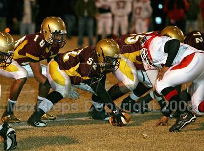 Thumbnail 1 in Henry County @ Melrose (TSSAA 4A Quarterfinal) photogallery.