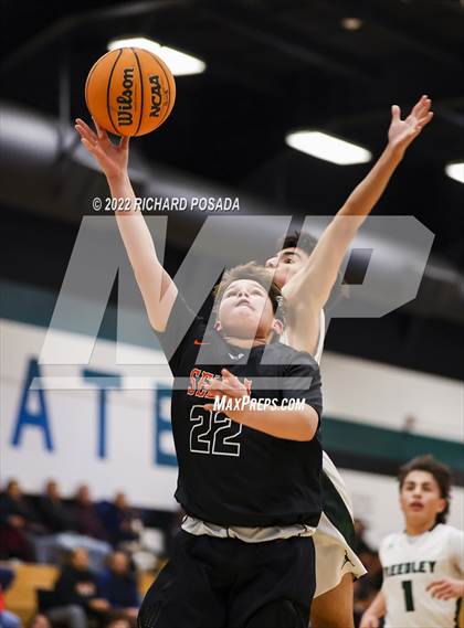 Thumbnail 2 in Selma @ Reedley photogallery.