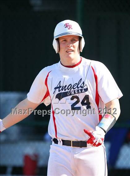 Thumbnail 1 in Dallas HSAA North vs. Southwest Dallas HomeSchool photogallery.