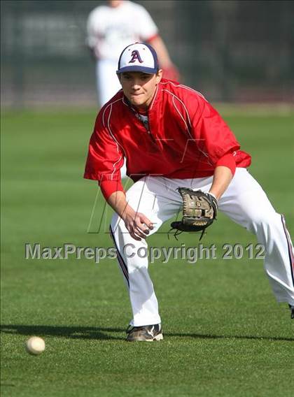 Thumbnail 1 in Dallas HSAA North vs. Southwest Dallas HomeSchool photogallery.
