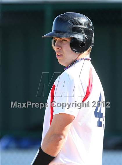 Thumbnail 2 in Dallas HSAA North vs. Southwest Dallas HomeSchool photogallery.