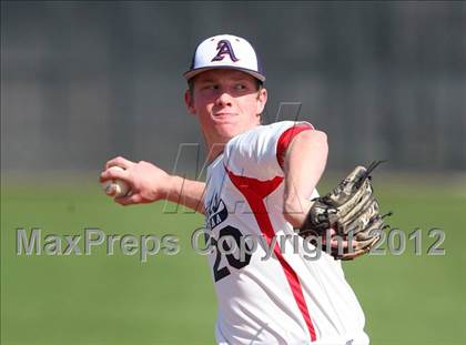 Thumbnail 1 in Dallas HSAA North vs. Southwest Dallas HomeSchool photogallery.