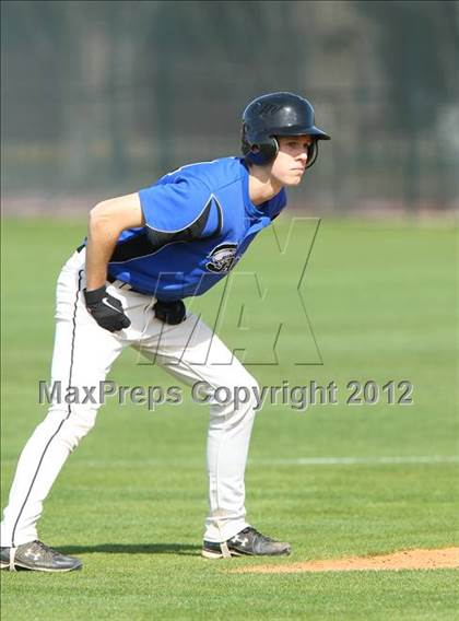 Thumbnail 3 in Dallas HSAA North vs. Southwest Dallas HomeSchool photogallery.