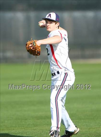 Thumbnail 3 in Dallas HSAA North vs. Southwest Dallas HomeSchool photogallery.