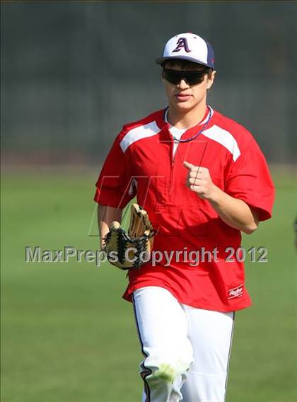 Thumbnail 2 in Dallas HSAA North vs. Southwest Dallas HomeSchool photogallery.