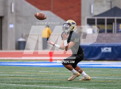 Thumbnail 2 in Canoga Park vs Franklin (CIF LACS Division 2 Final) photogallery.