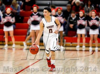 Thumbnail 3 in Hunter vs. West photogallery.