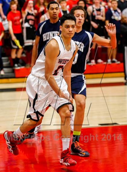 Thumbnail 3 in Hunter vs. West photogallery.